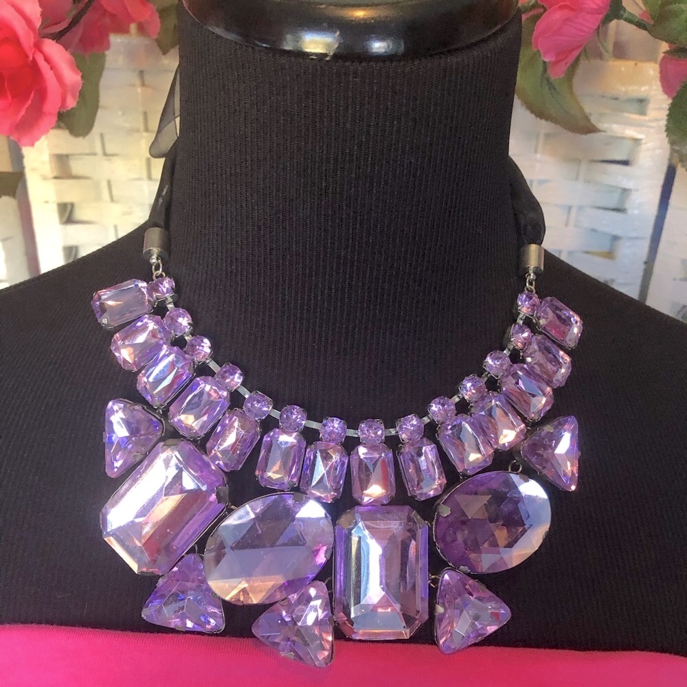 Elegant Purple Rhinestone Chunky Statement Necklace Lavender Crystal  💜 New 💜